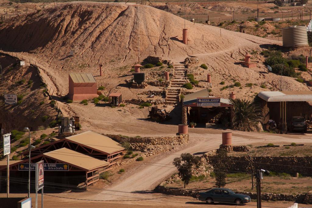 Breakaway Views 374 Alp St Hotel Coober Pedy Exterior photo