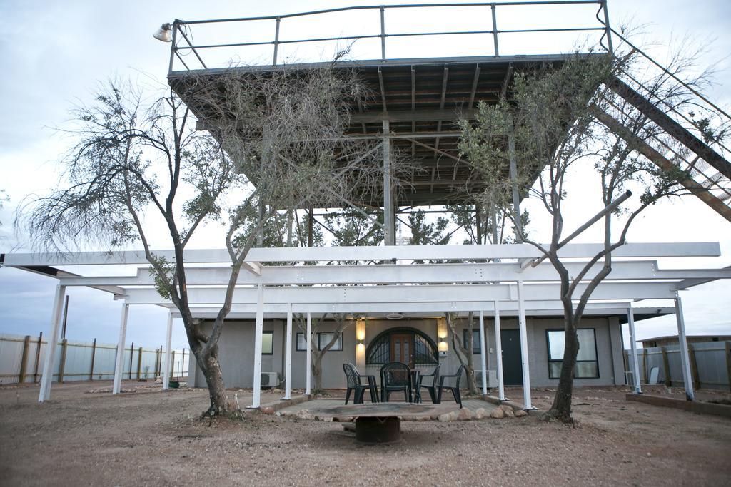 Breakaway Views 374 Alp St Hotel Coober Pedy Exterior photo