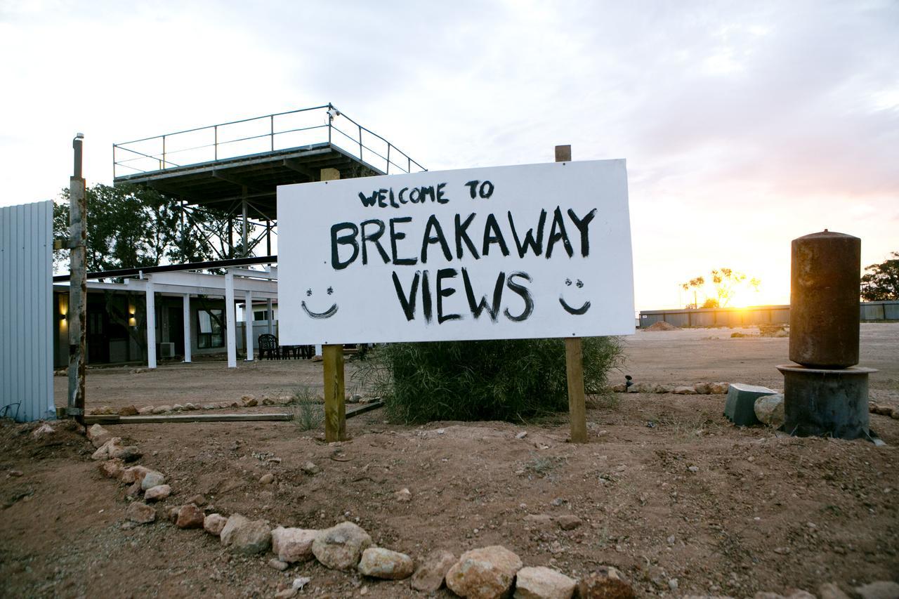 Breakaway Views 374 Alp St Hotel Coober Pedy Exterior photo